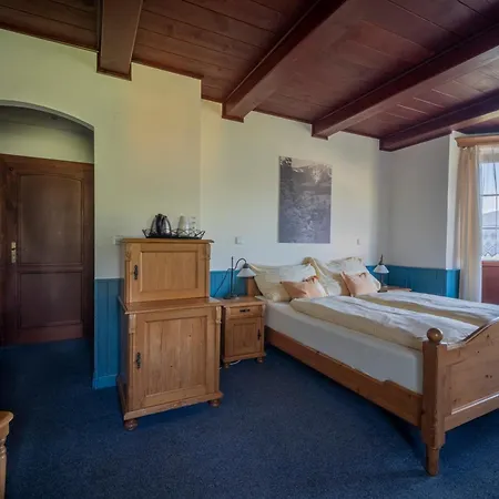 Vila Anicka 3*