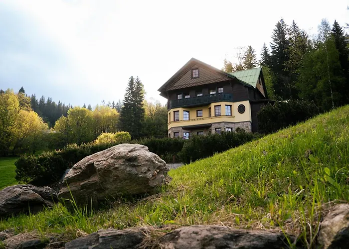 בית הארחה Anicka